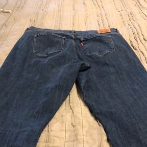 Levi’s women size 18 Classic Bootcut